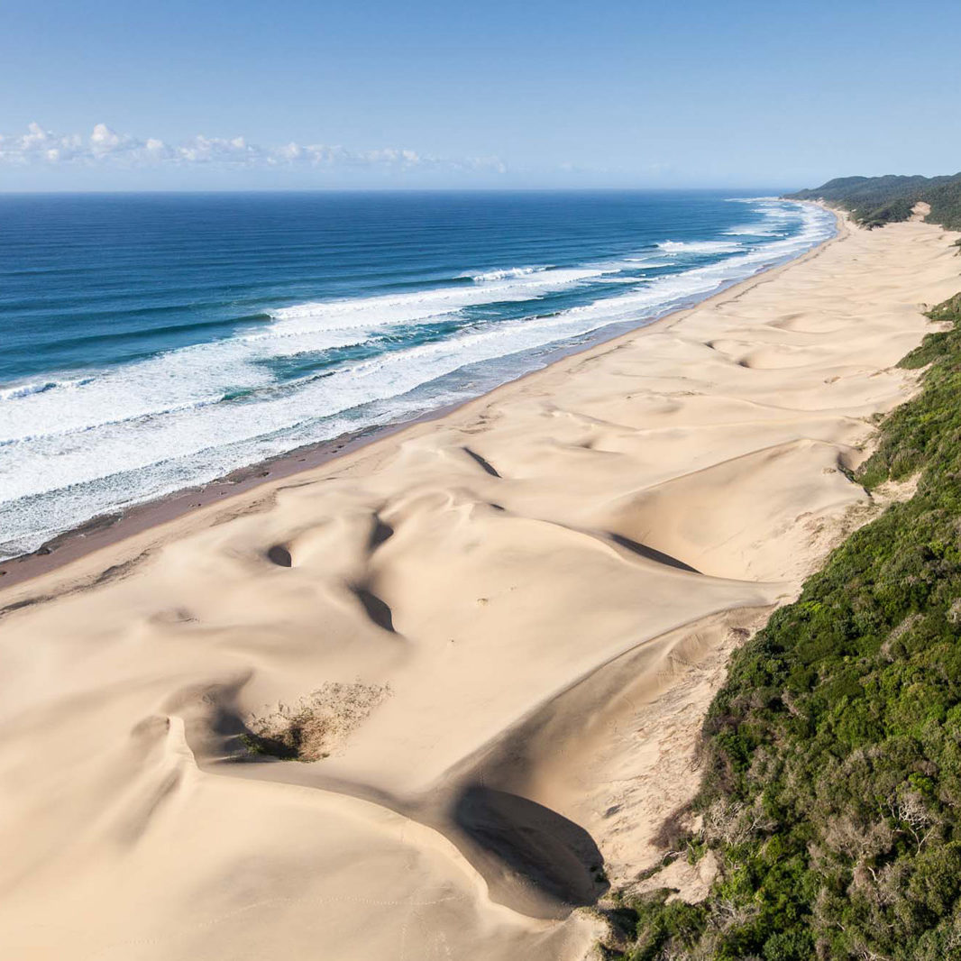 dunes-coastline-isimangaliso-scott-ramsay-lovewildafrica